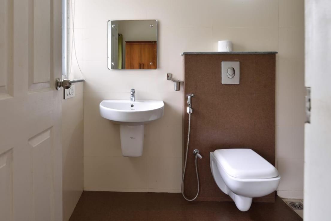 Dazzle Villa Resort Калпетта Екстер'єр фото